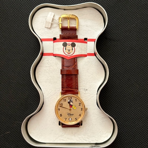 New Disney Time Works Exclusive Vintage Mikey Mouse Watch - Picture 4 of 4
